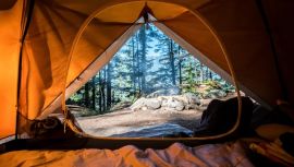 6 Must-Have Items to Keep in Your Bag for Camping